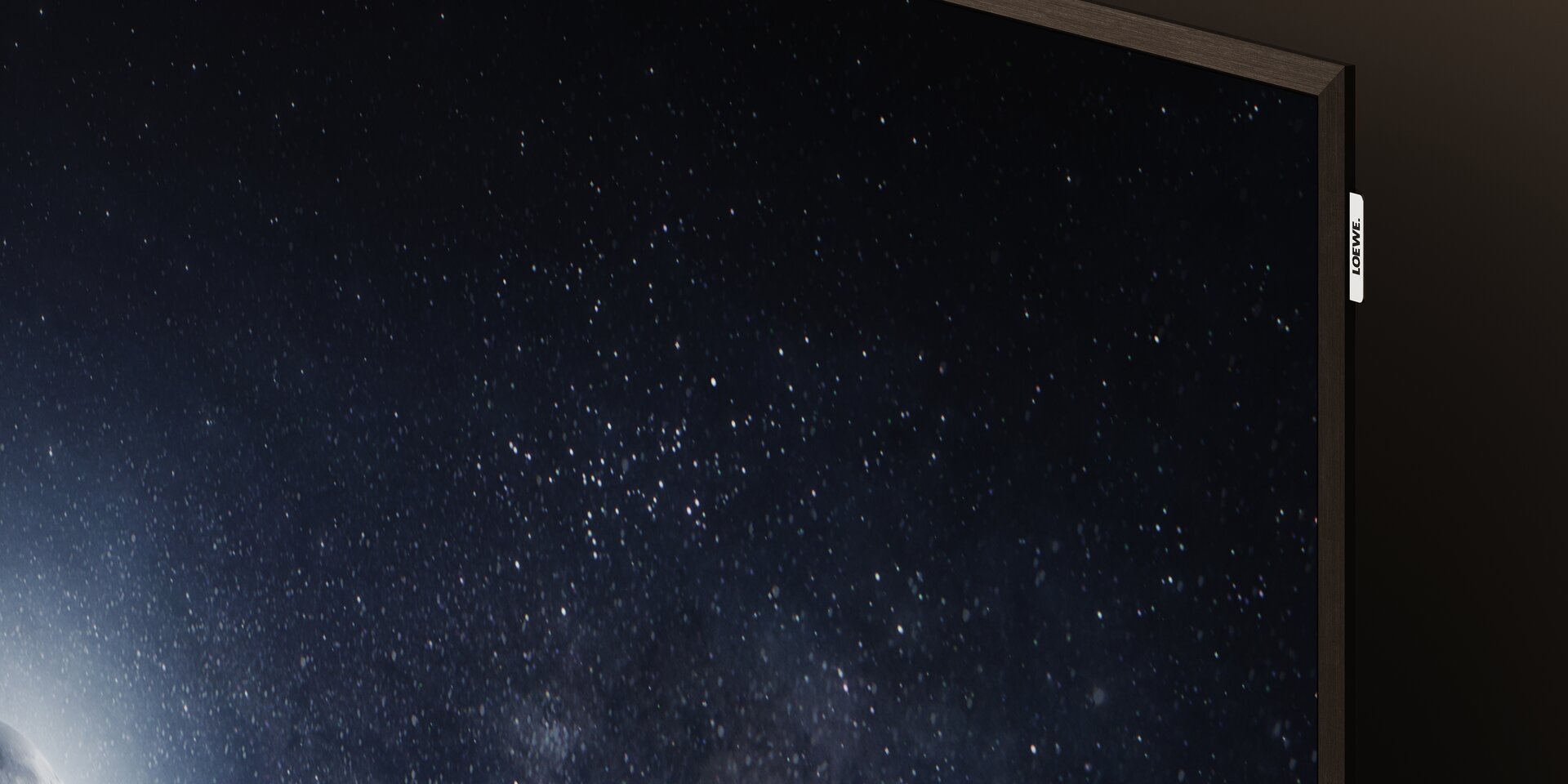Loewe Stellar Ultra HD OLED-Panels für höchste Performance.